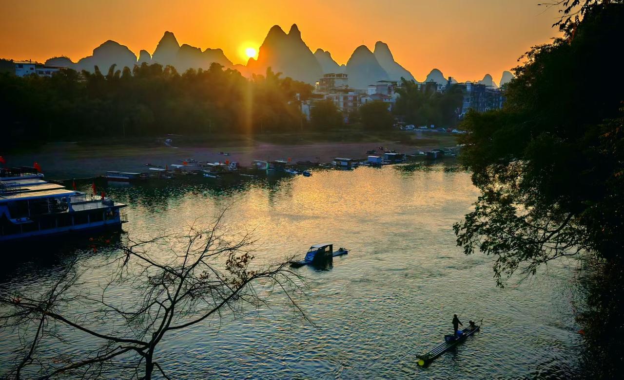 活到这把年纪，算是彻底悟透了一个理儿：过日子这事儿，拼到最后拼的不是钱，不是运气