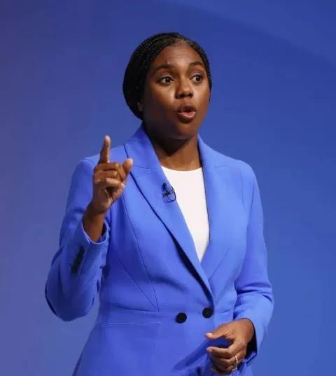昨天，又一位部长离开了英国首相基尔·斯塔默的内阁。他就是韦斯·斯特里廷，此前被认