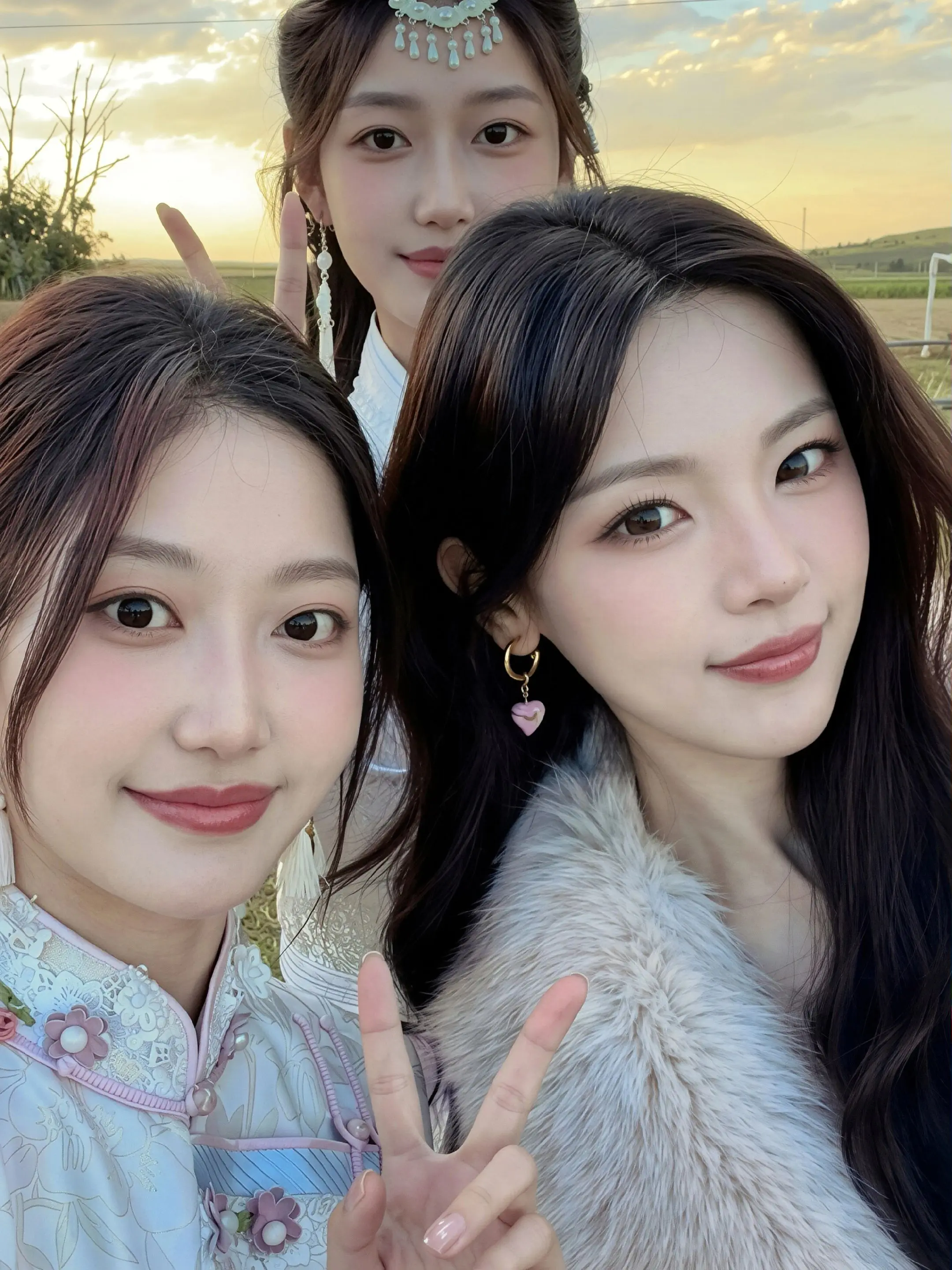 杨超越心动的信号9合照