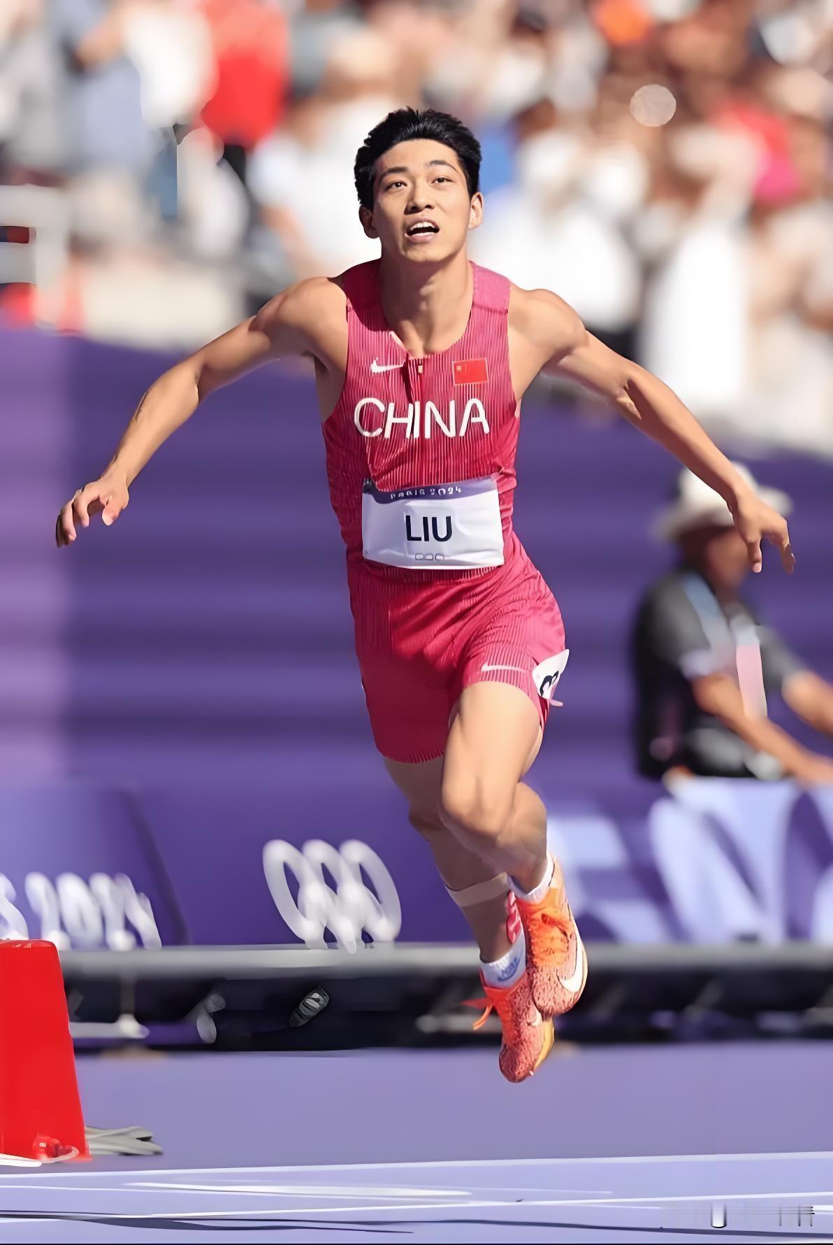 扬大刘俊茜冲进世界田径锦标赛了！咱们扬州大学体育学院的刘俊茜同学，正式入选