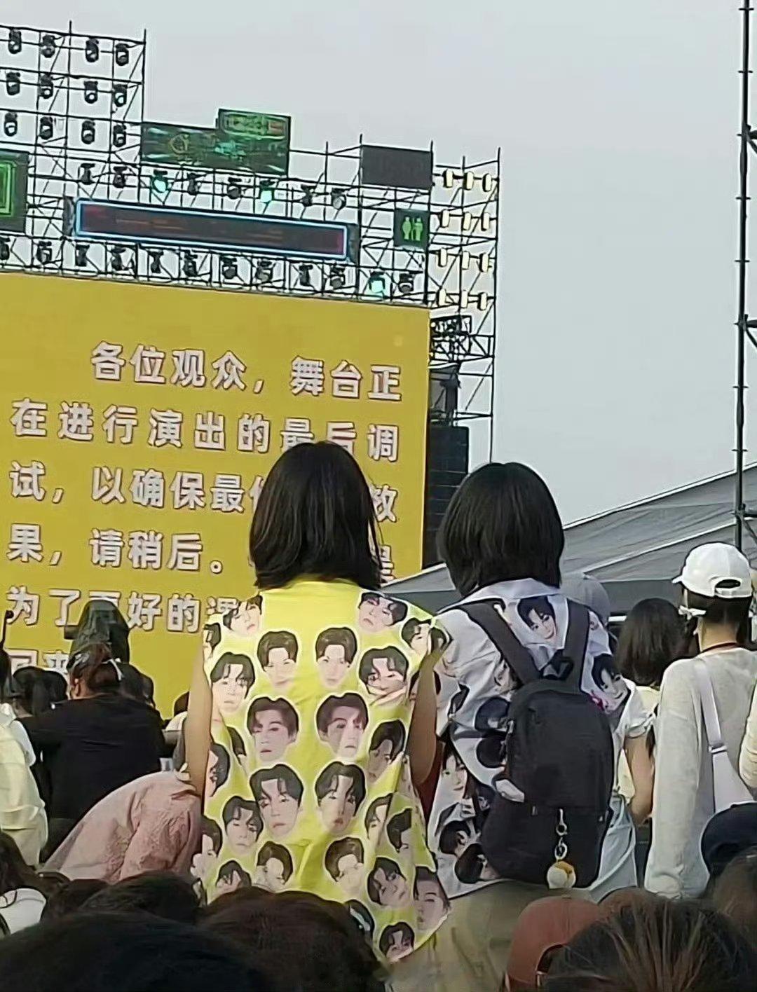 啊啊啊啊啊啊太厦币了，绝对的氵产爬墙一脉相承的没有🧠。​​​