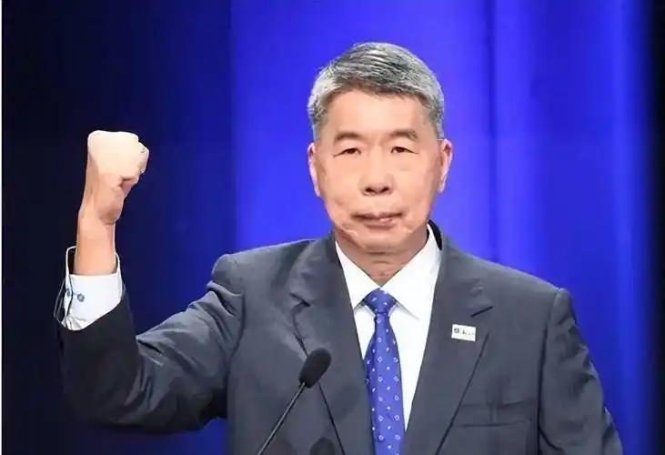 张亚中退选，或许是郑丽文打败郝龙斌，拯救国民党的另一种可能！国民党主席参选人共