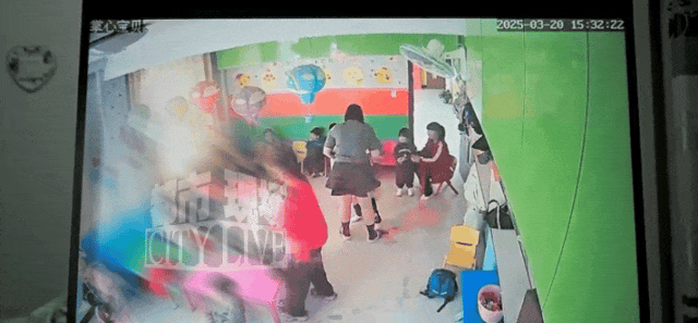 这还是幼儿园吗？这是团伙啊！3岁孩子的父亲，发现孩子自从上了幼儿园，身上总
