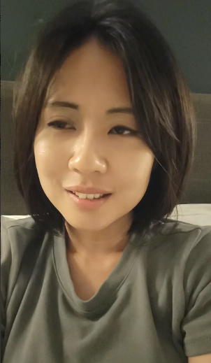 中天何橞瑢：造谣的人别来了！面对网络质疑声，何橞瑢做出了回应：一、她认为一些