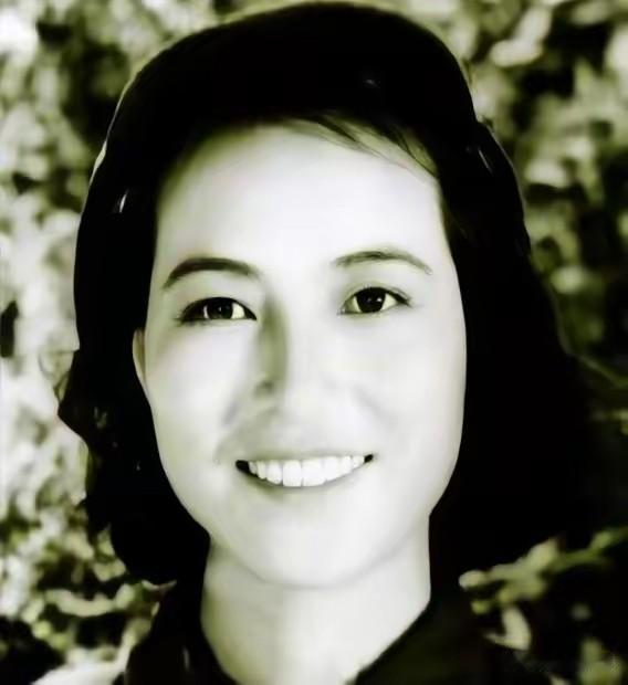 2023年12月12日，一位104岁的老人在北京安详离世。新闻发出后，人们在悼念