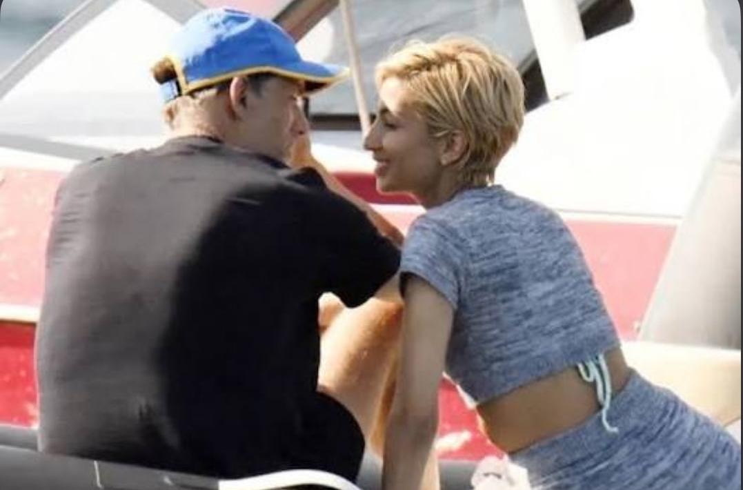 【图赫尔被造黄谣】在阿诺德落选最新一期英格兰国家队后，社交平台疯传英格兰主帅图赫