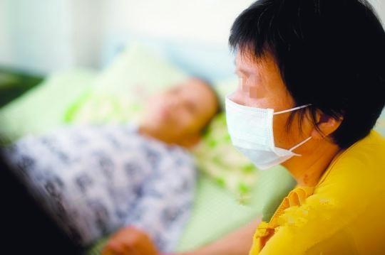 48岁夫妻先后查出癌症, 先后离世, 医生说: 一件事害的!