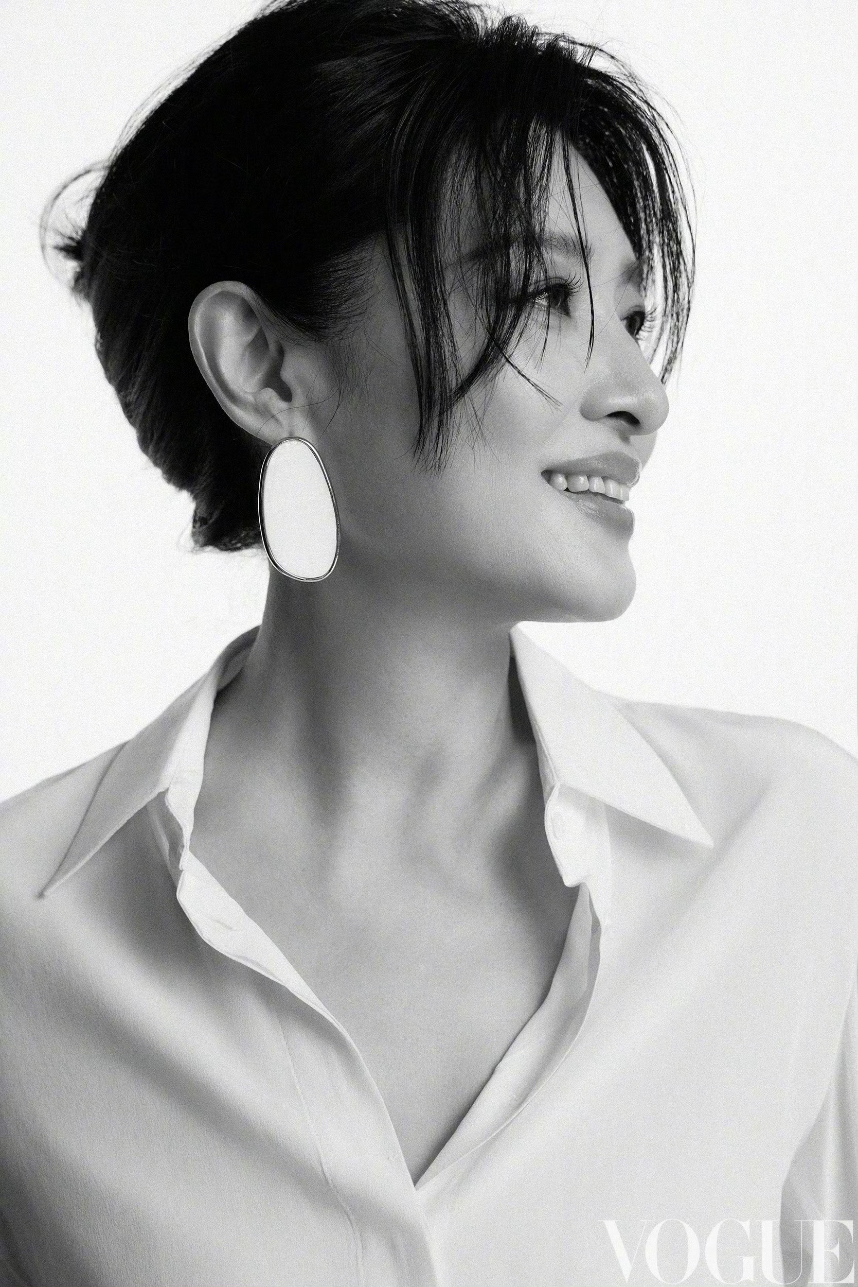 周涛xVOGUE12月刊专题大片气质太好了🖤