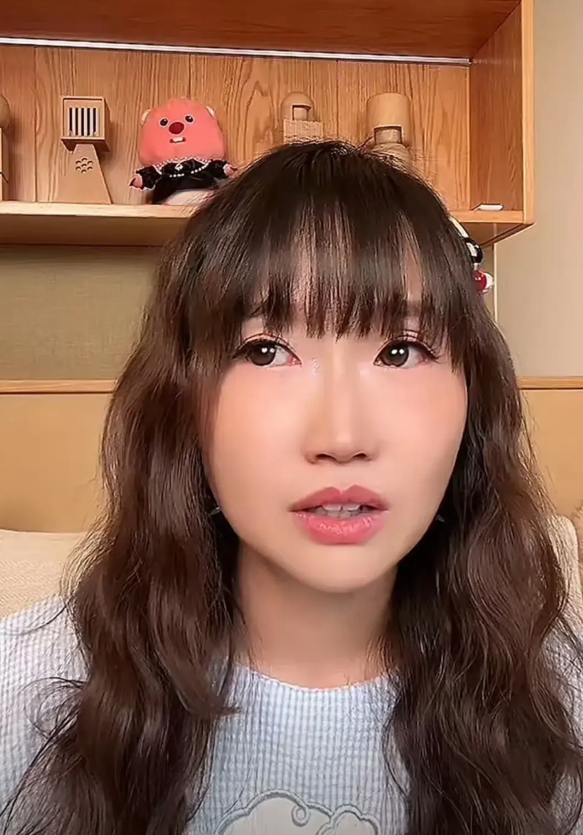 总结《再见爱人4》的嘉宾里麦琳在直播间自曝节目后过得并不好的几个原因:1.综艺