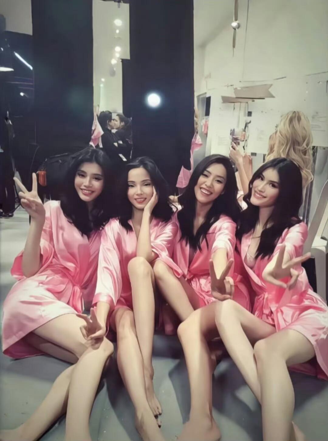 2016年维密大秀，首次有4位国产超模登上维密舞台。民间第一次有了“四大国模”