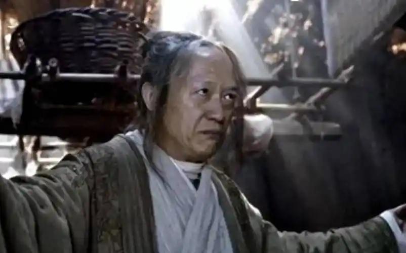 为什么杀了魏忠贤之后，大明很快就垮了？说到底，能成事的，未必是好人；而满嘴高尚的