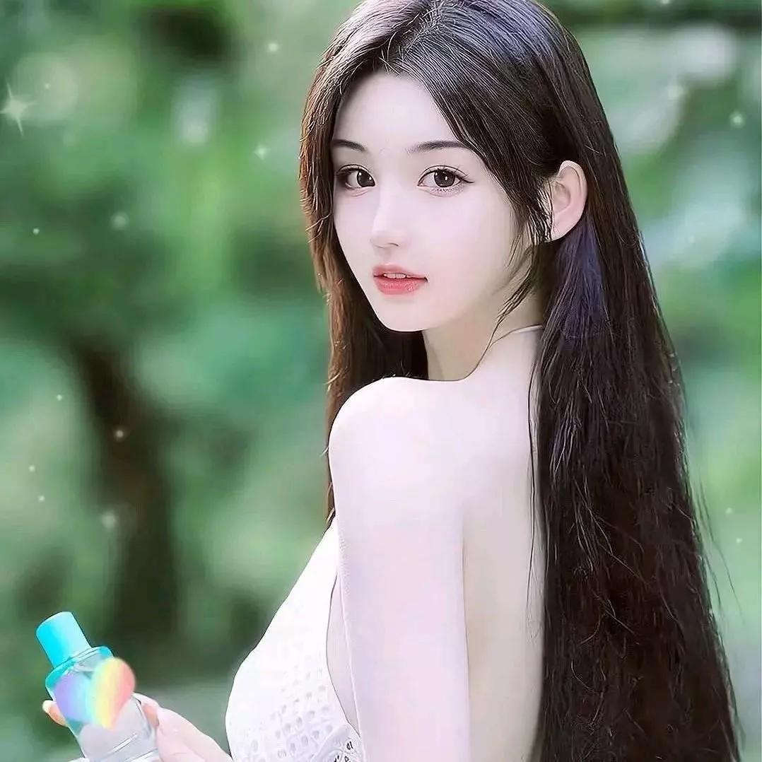 倾国倾城，如梦如幻。