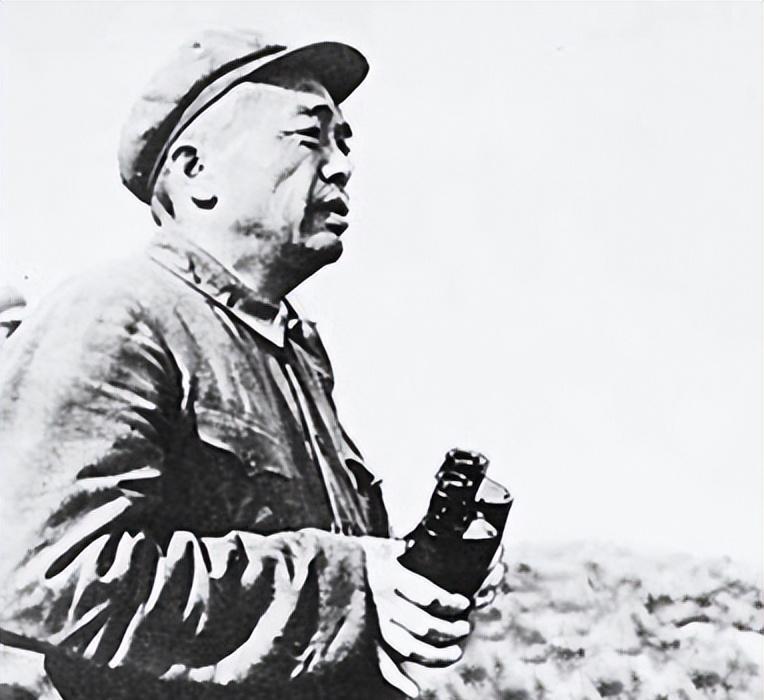 1959年彭德怀被罢免所有职务后感到苦闷，坦言自己一直非常想念刘坤模同志196