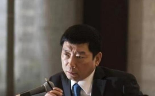 为什么外国不造新能源汽车？长城老总魏建军一句话捅破窗户纸：他们也有技术，他们不是