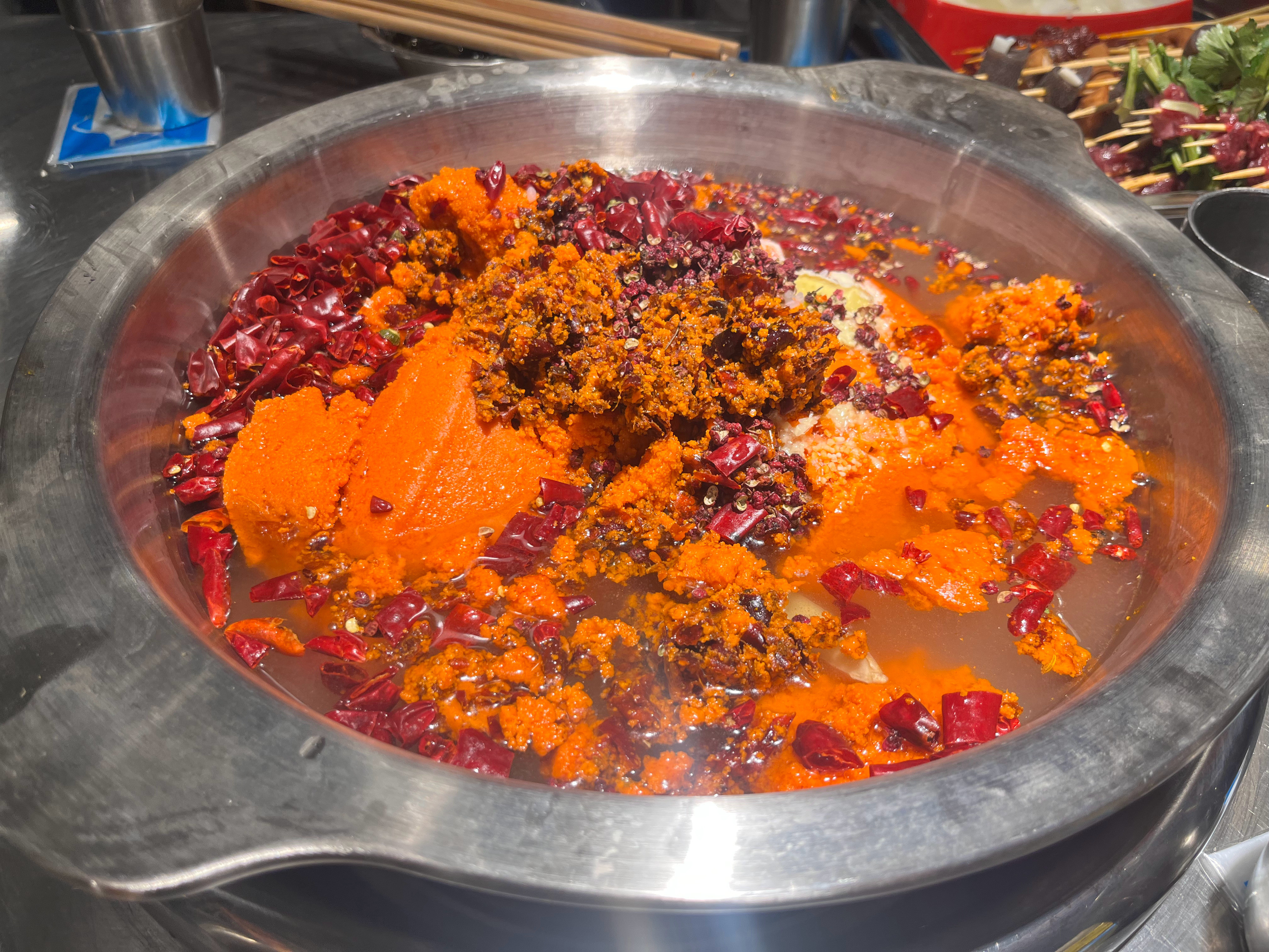 来成都怎么能不吃美食呢成都的朋友，这是微辣吗