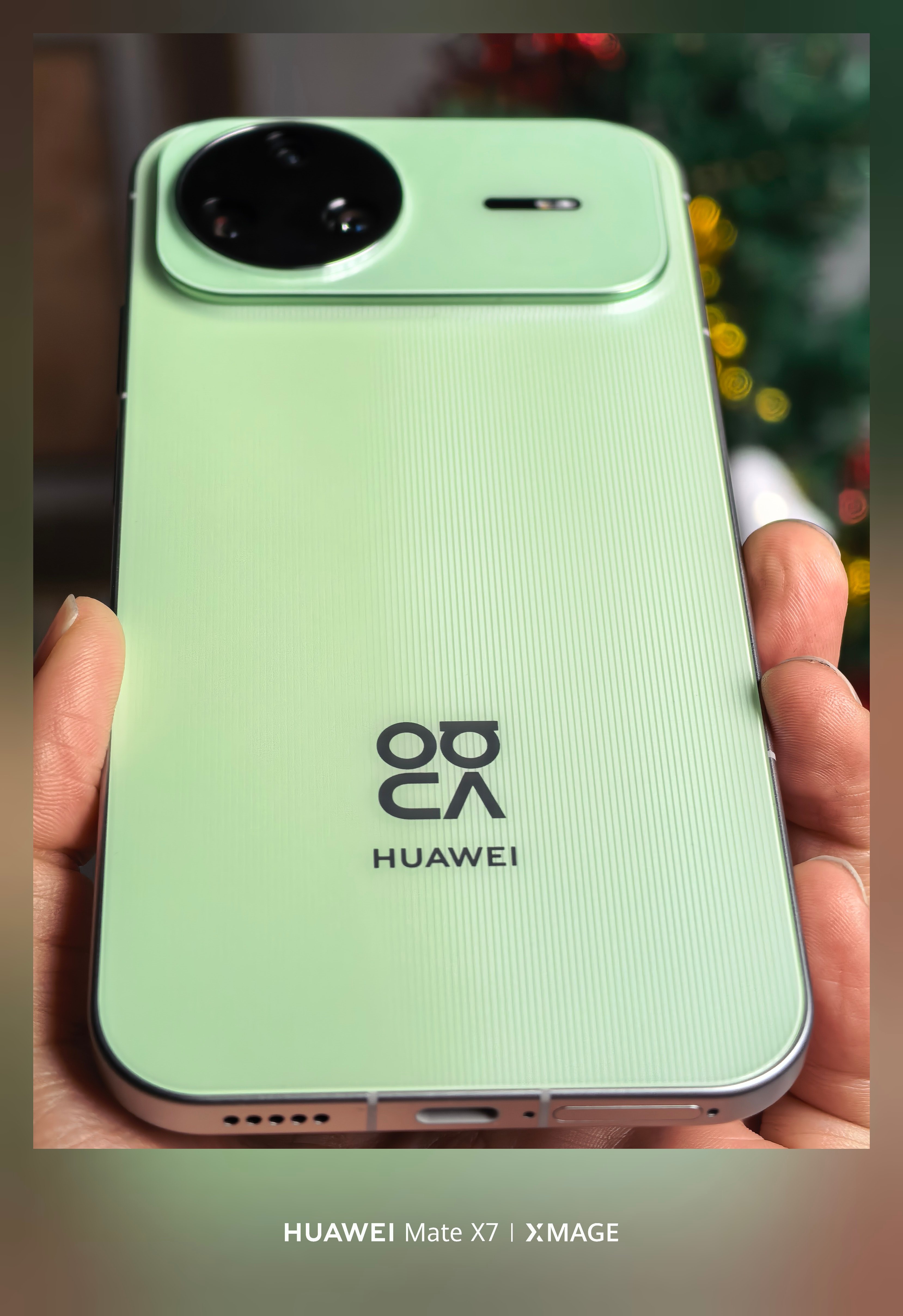 绿色🟢的nova15还是挺好看，清新！前后双红枫，自拍效果也不错！小姐姐好喜