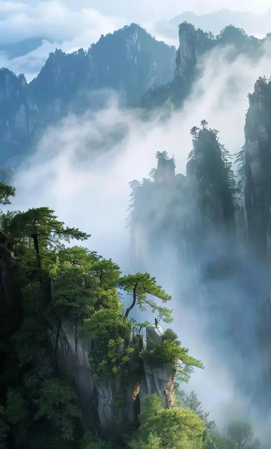 上联：山寒水瘦稀疏雨；下联：？？？
