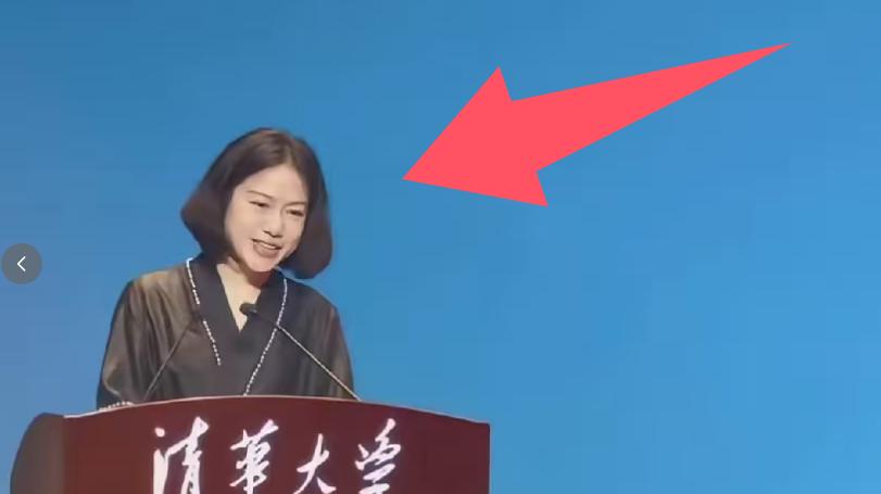 翁帆，我差点认不到了！翁帆穿回自己，不扮嫩却惊艳，谁说她只靠年轻。想起几