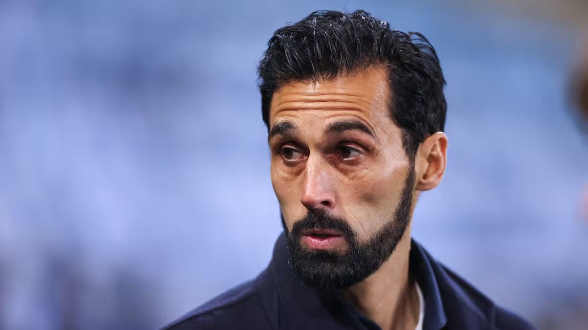 马卡: 阿韦洛亚首秀多个谜团待解, 如何用维尼修斯是关键