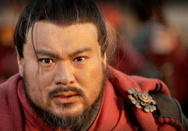 岳家军第二号人物：四川人阆中人，岳飞的左膀右臂兼爱婿，岳家第一文武双全的大将，岳