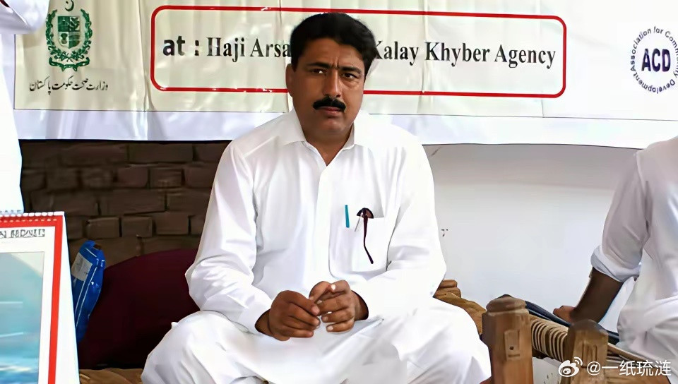 抓拉登的时候，有个巴基斯坦乡村医生阿夫里迪，被美国CAI发展成间谍，当时许诺他的