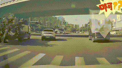 就是神仙来了，也说不清这起车祸到底是谁的责任。9月24日早晨8点40分左右，十