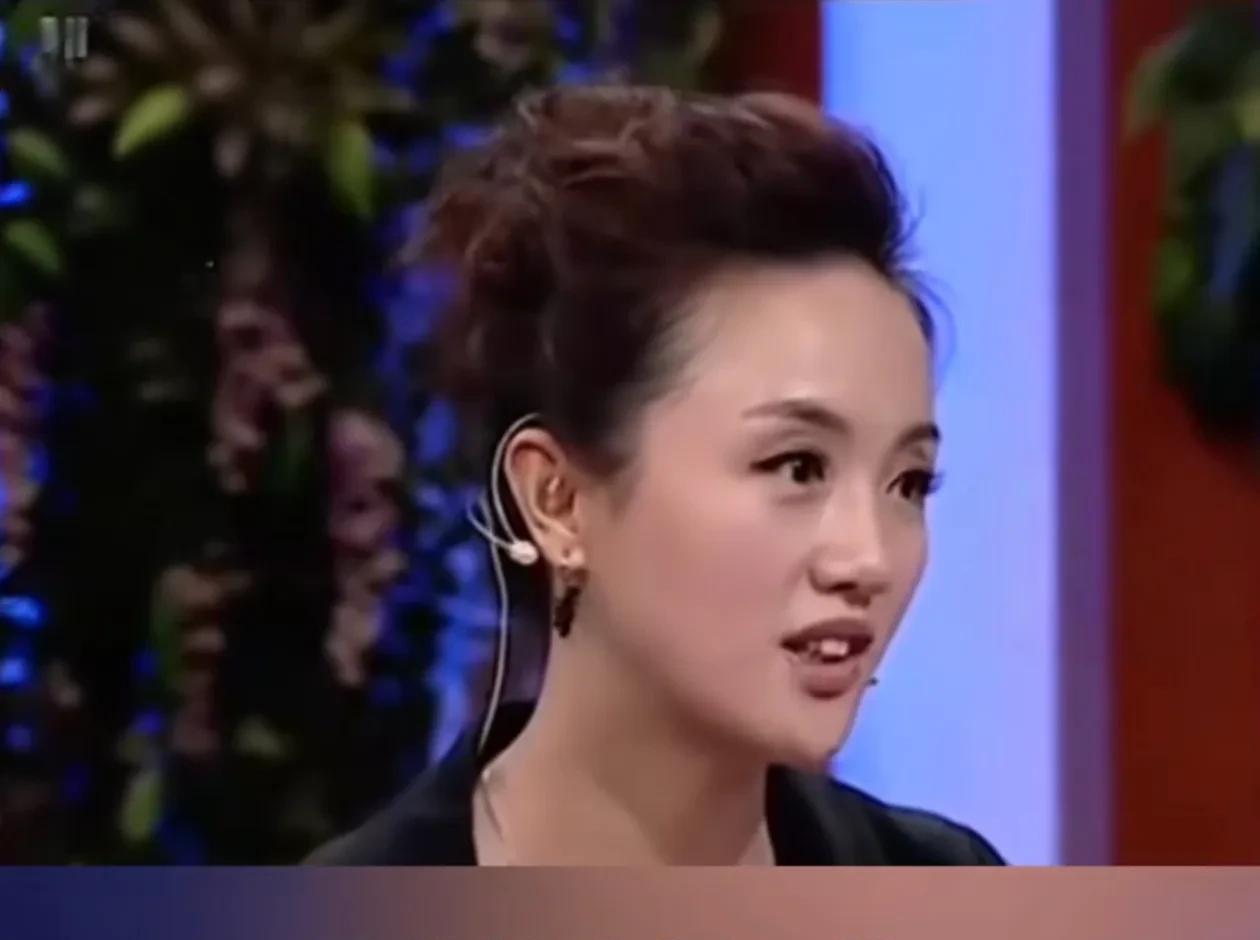 演员朱媛媛说：“有天去超市，一个特别豪爽的卖水果的阿姨问我，你是明星吗？我说我不