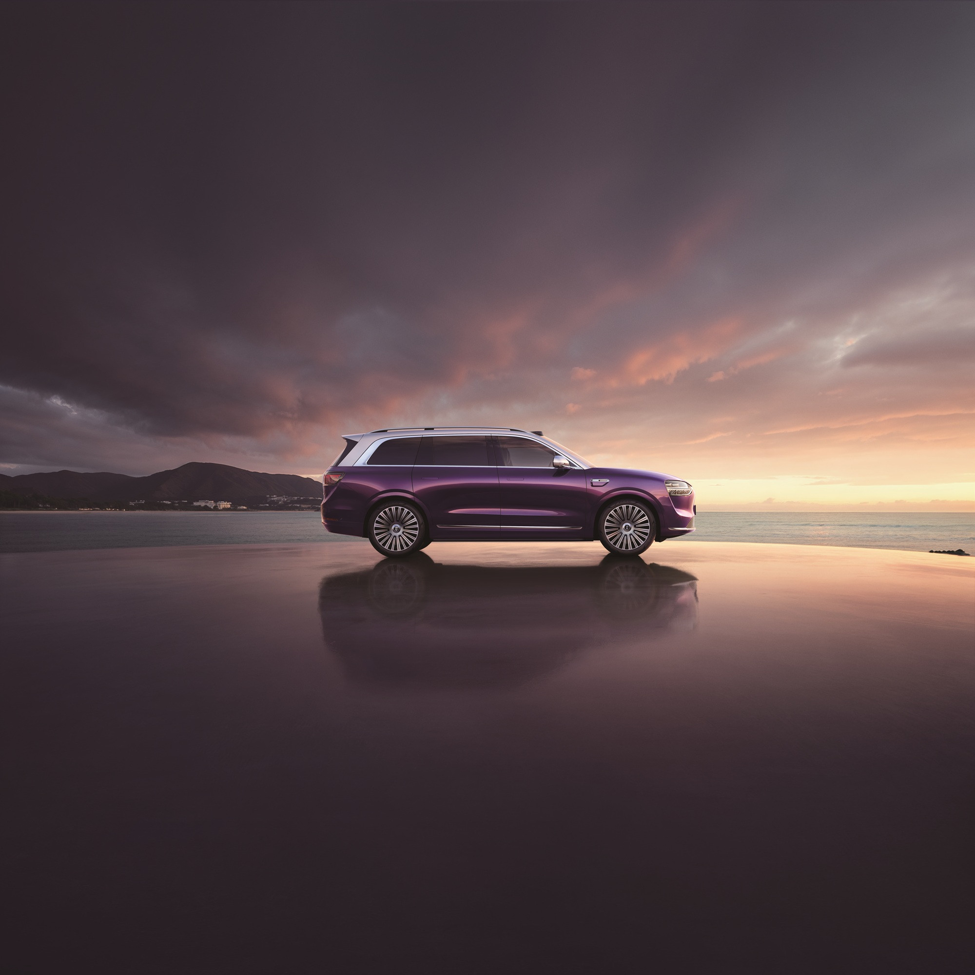 问界M9这次硬件焕新，让我想起一个老问题，什么样的车更保值