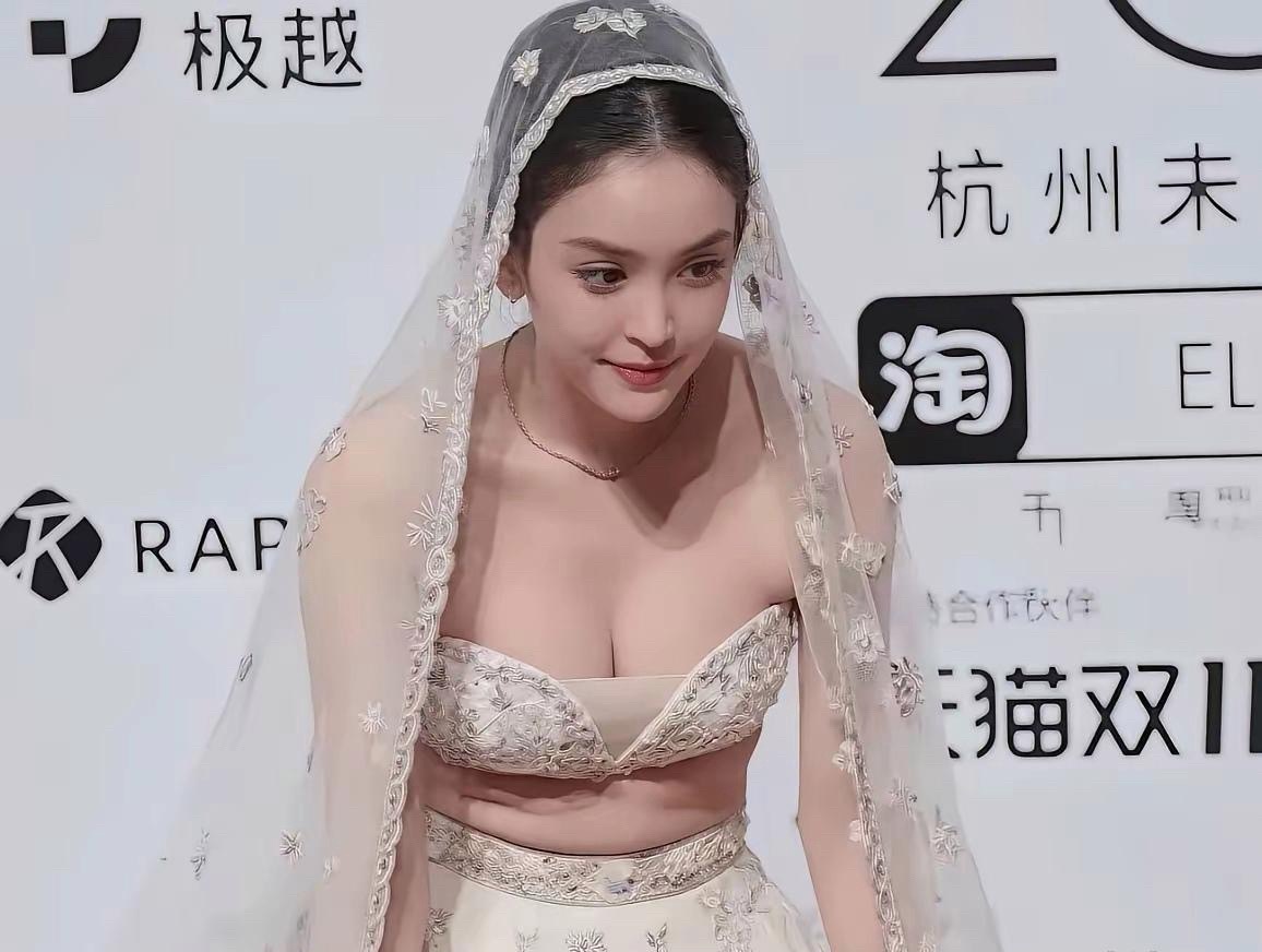 是不是只要弯这个幅度，再瘦肚子上都会有肉？