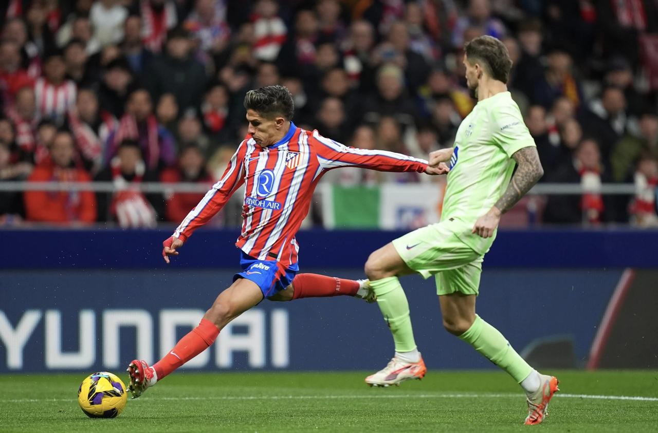 马竞轮换很正常啊，大巴黎也联赛留力打欧冠，人家马竞争冠无望，前四优势很大，当然随