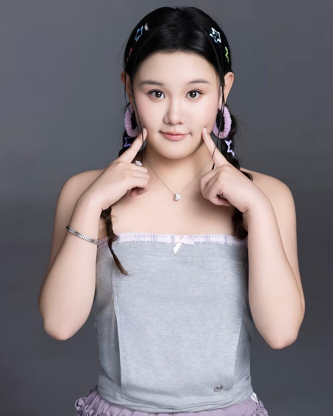 为什么张家齐没有像傅园慧当老师？原因很简单，不是她没有资格，也不是她妈妈不同