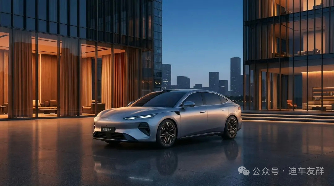 比亚迪海狮08，戴着海豹08一样的眼镜，辨识度拉满，蛮好看的。海狮08这前脸，