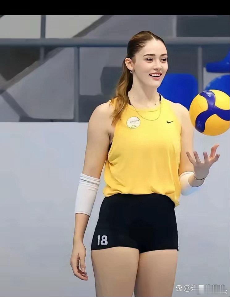 土耳其女排哪来这么多美女？还以为是花瓶，结果实力秒杀