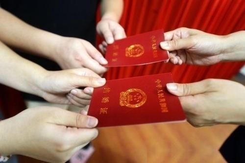 天价彩礼不是风俗，是人口结构失衡的结果。上海严公子江西彩礼破亿的消息引发全网热
