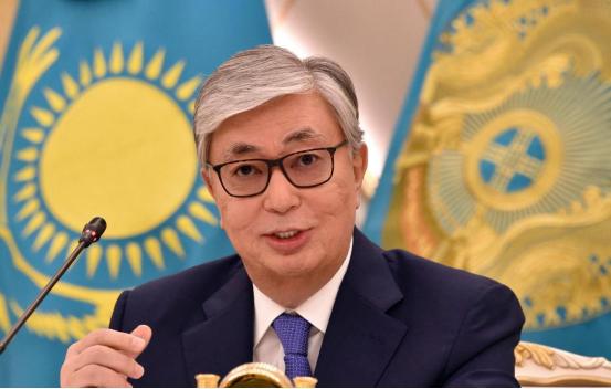 87%高票赞成,哈萨克斯坦直接搞了一场全民公投，敲定了本国的新宪法草案，结果一公