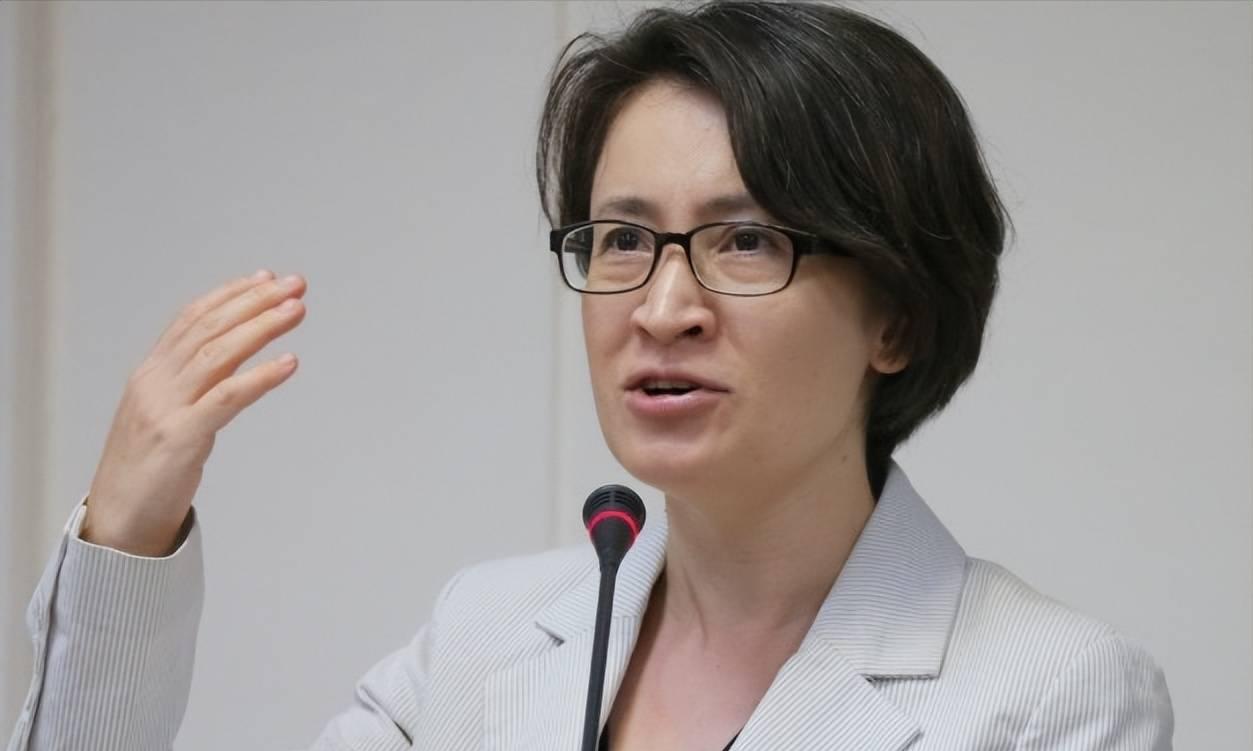 台湾地区副领导人萧美琴8月27日在社交平台发文称，西藏/尼泊尔边境发生的洪水令人