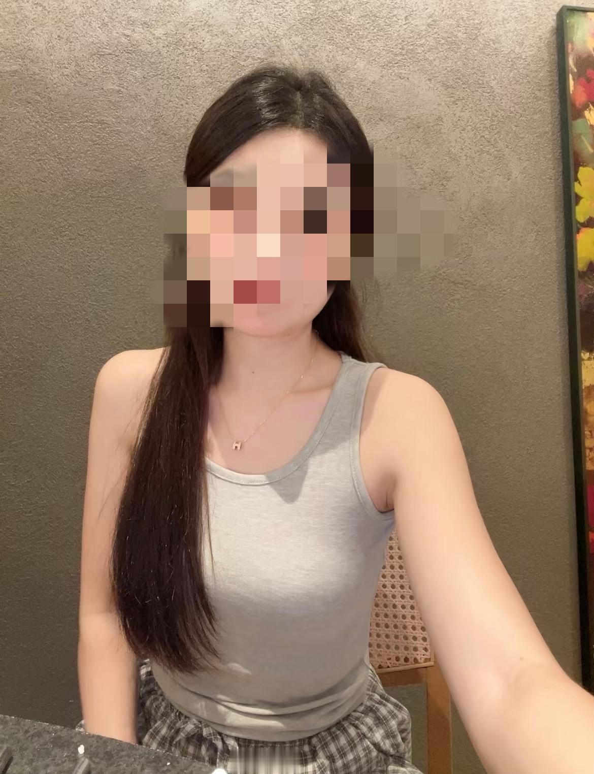 这事儿给我听的都替表嫂委屈！她嫁去婆家20年当牛做马，结果婆婆摔了腿住院，姑姐
