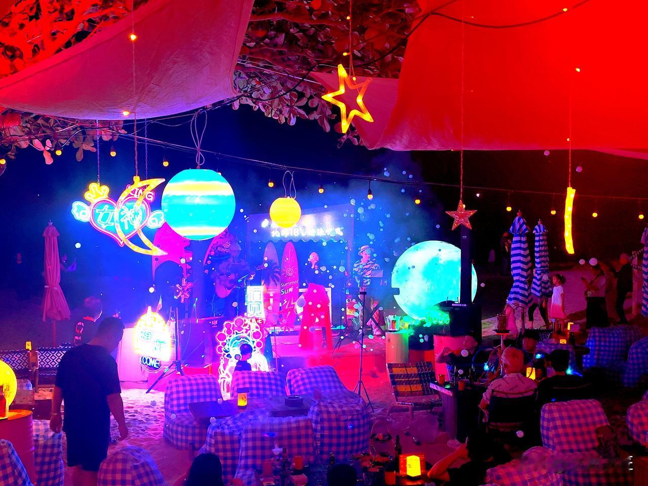 预测中国“申请制”上大学很快就会到来！​2023年中国小学在校生规模达到峰值！