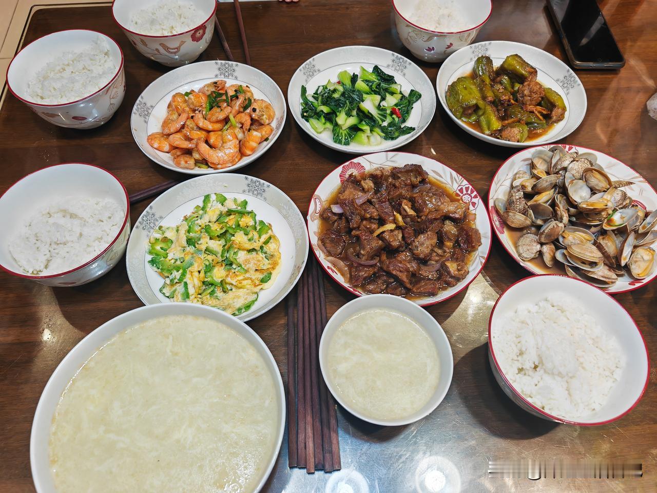 作为60零后的婆婆，我觉得照顾孙子没有什么应该不应该的，儿子儿媳工作忙，替他们多