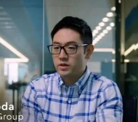 日本财阀圈守了上百年的联姻铁律，被丰田家第五代独子丰田大辅，轻轻一脚踹出了裂缝。
