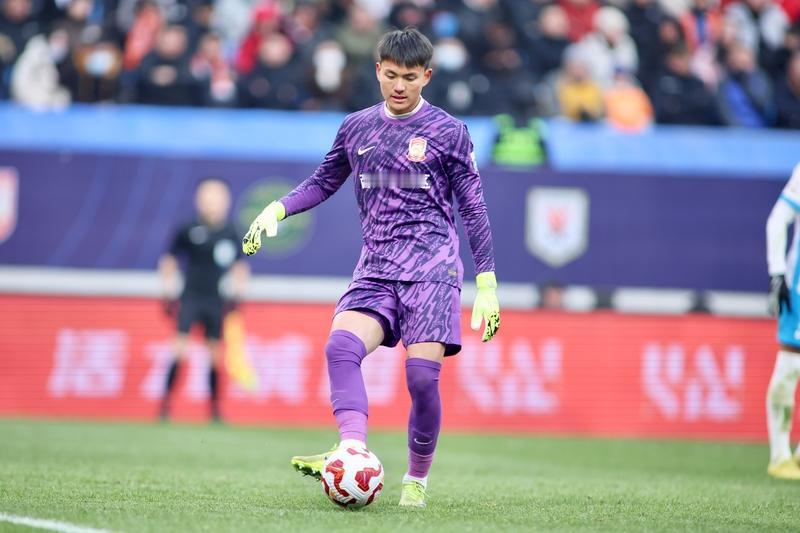 万达西班牙留洋项目培养出了吕焯毅和李昊两名国脚，这成果值得说道。就说吕焯毅，20