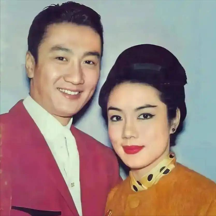 当年，谢贤相恋十年的初恋女友嘉玲，亲口对谢贤说：“我们分手吧！我已经接受了姚武麟