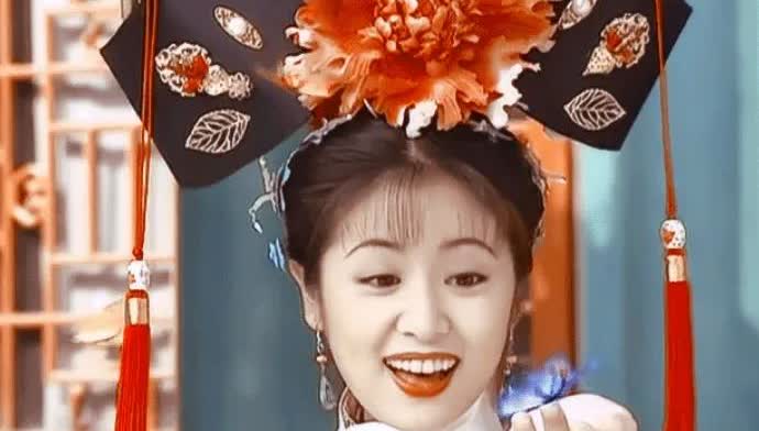 直到叶童退出巡演的新闻上了热搜我才突然明白大眼女星不演《还珠格格3》的真
