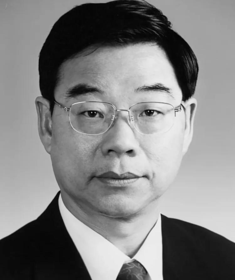 孙传尧院士逝世！中国能用稀土卡世界的脖子，他居功至伟，向他致敬！ 8月21日