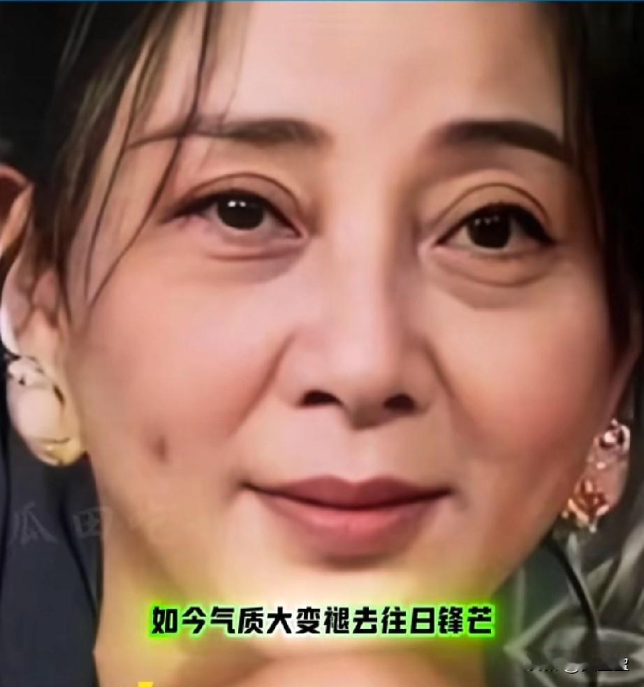 变化也太大了吧！网友直呼：岁月真是太无情了。