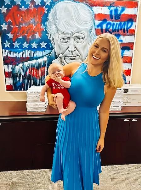 卡洛琳·莱维特不仅有漂亮的颜值和一副能怼善辩的嘴，带娃也非常优秀啊！卡洛琳·莱