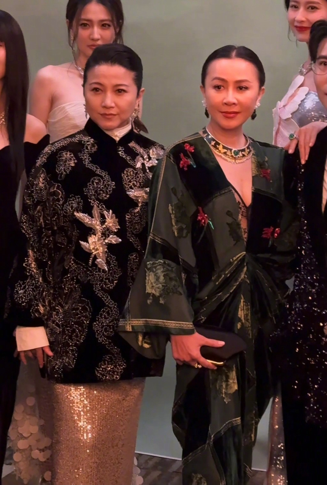 同届双黄蛋金鸡影后再同框年度最珍贵同框来了!刘嘉玲、颜丙燕这对2007年的“双黄