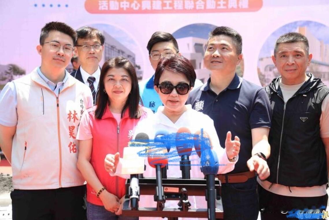 民进党当局检调部门继对国民党台南、双北、宜兰党部遭检方搜查外，台中市党部今早也遭