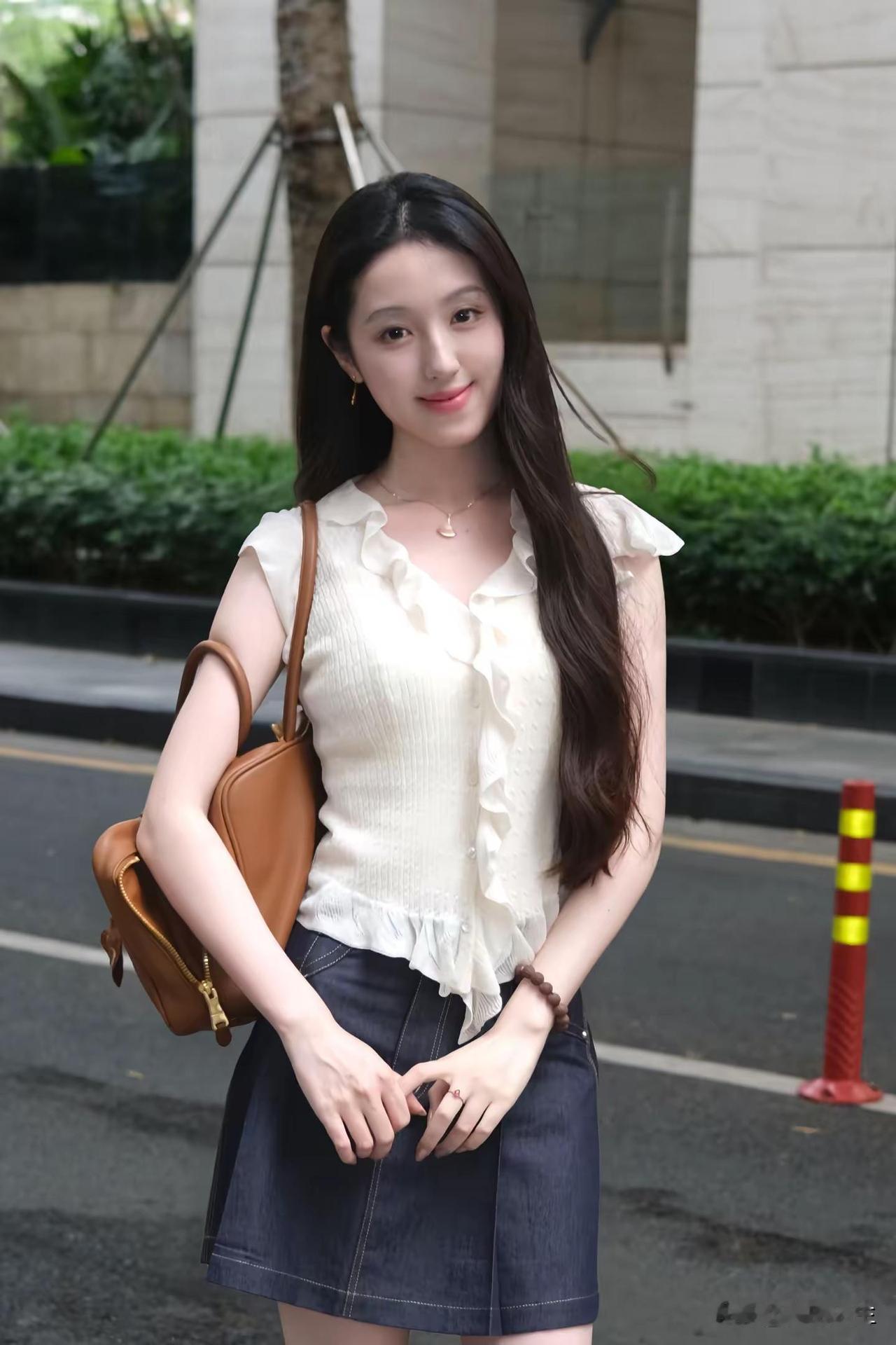 你赠我满心欢喜，我记录你的美丽。