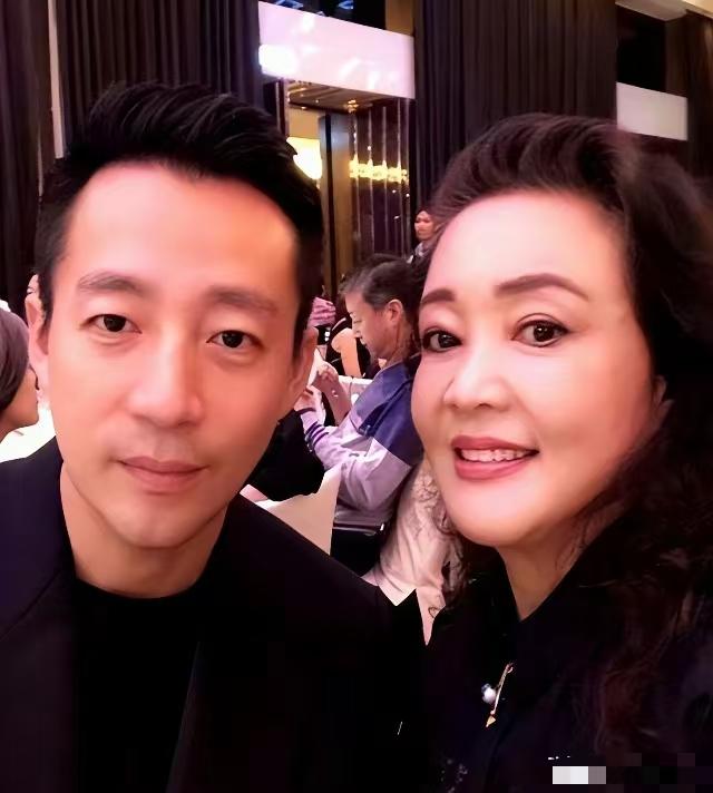 汪小菲要接受前妻的教训，坚决不能在台湾买房子，听说前夫哥己经给她一套房了，关键财